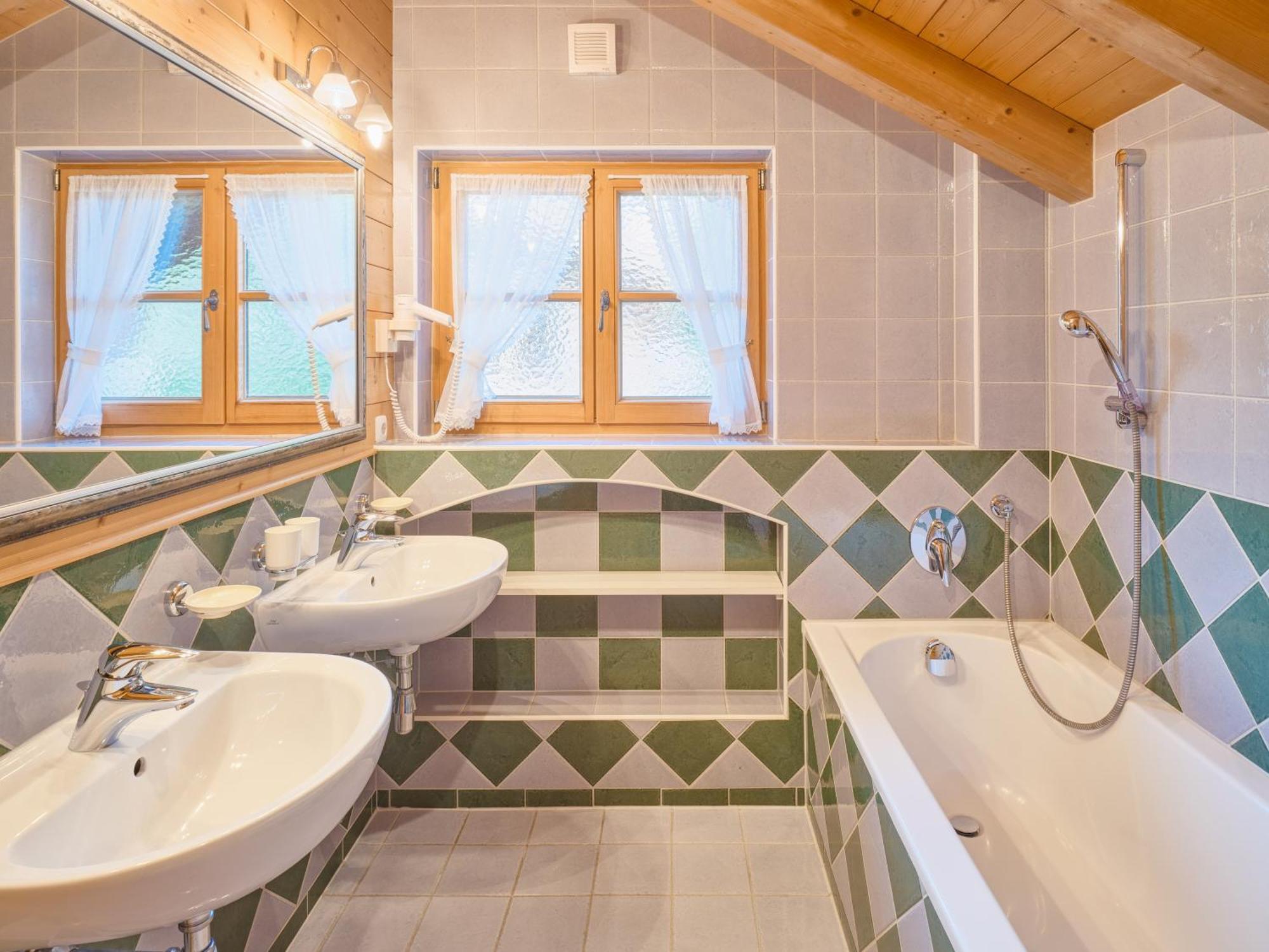 Chalets Huber 메이른호픈 외부 사진
